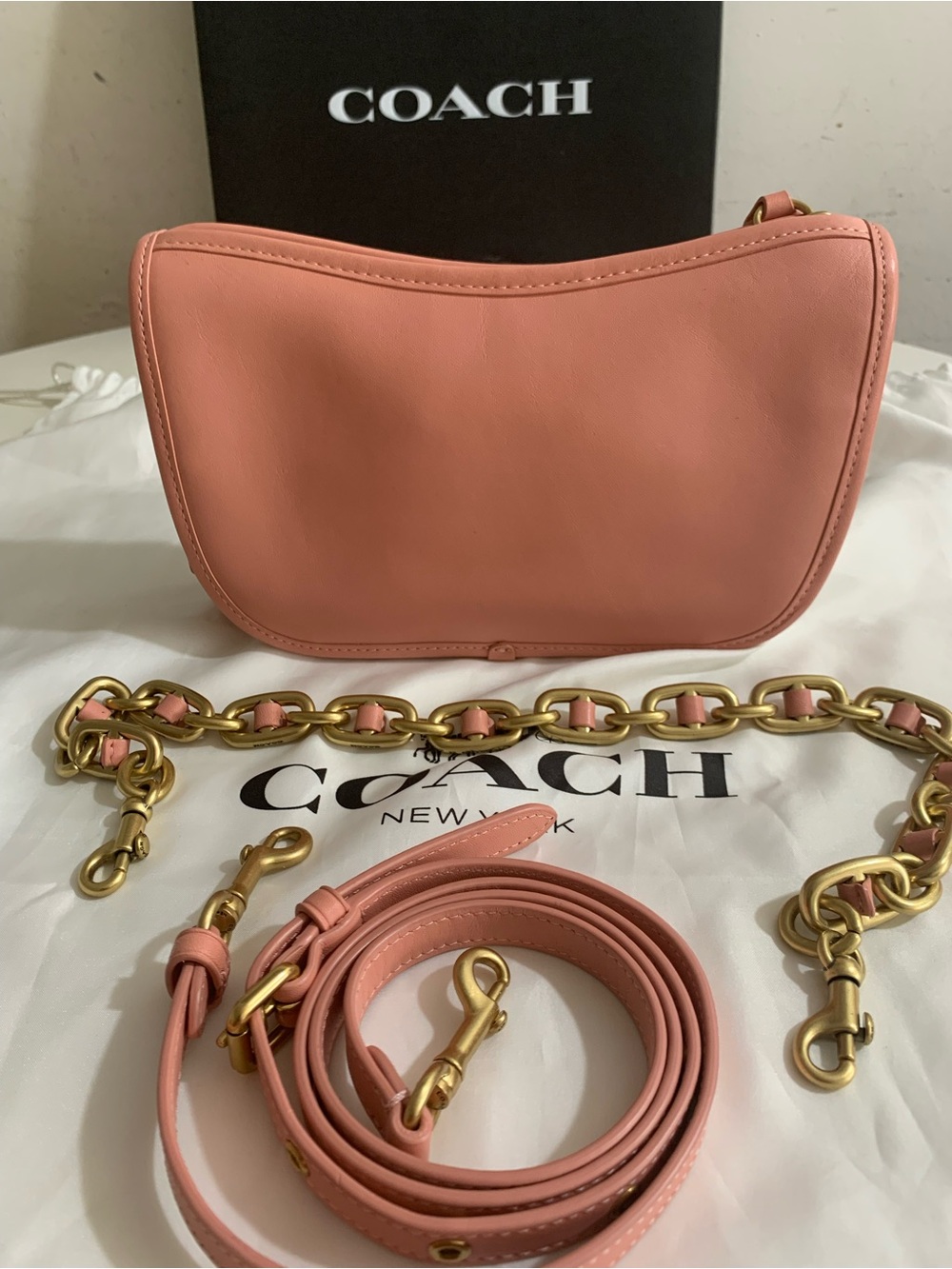 NWOT Coach 1941 Swinger C5430 Candy Pink - Picture 2 of 5